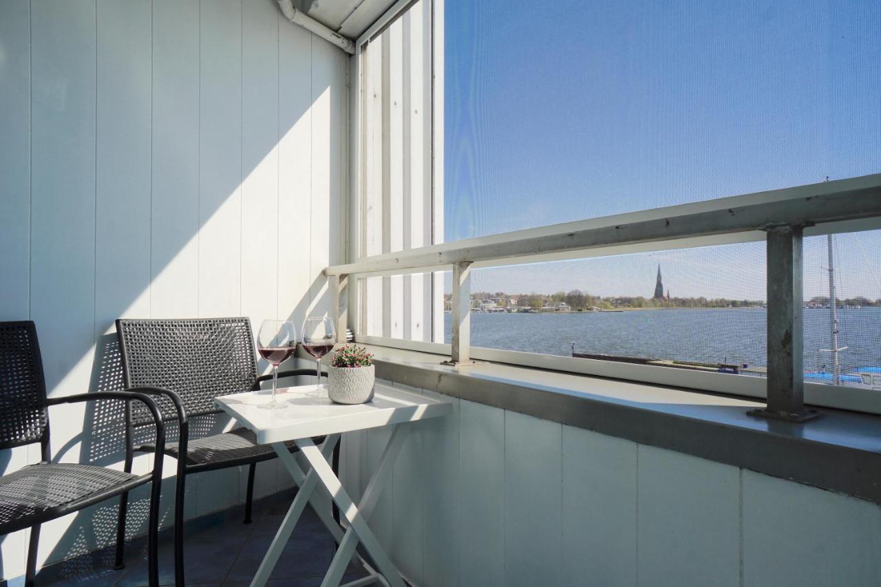 Ferienwohnung Schleiloge Mit Panoramablick Auf Die Schlei Шлесвиг Екстериор снимка