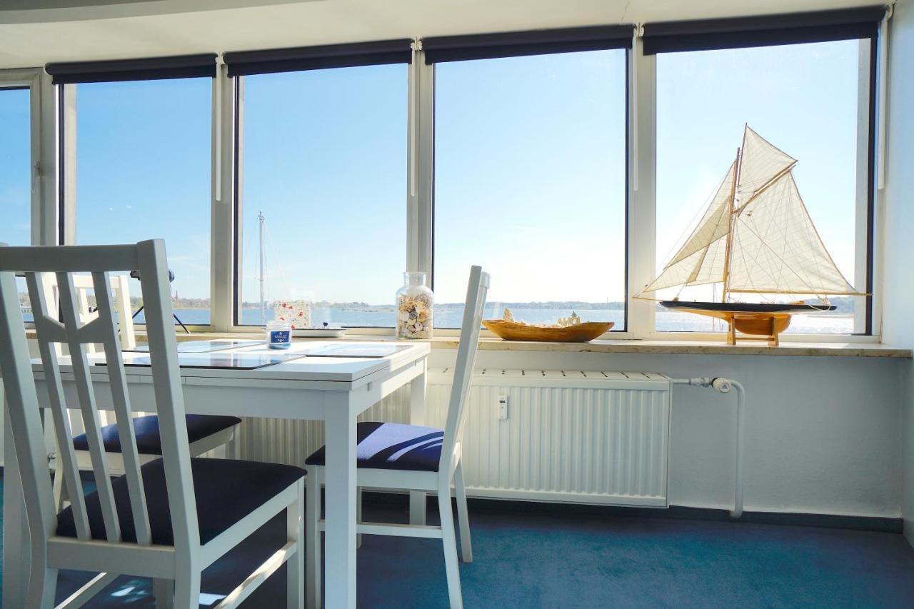 Ferienwohnung Schleiloge Mit Panoramablick Auf Die Schlei Шлесвиг Екстериор снимка