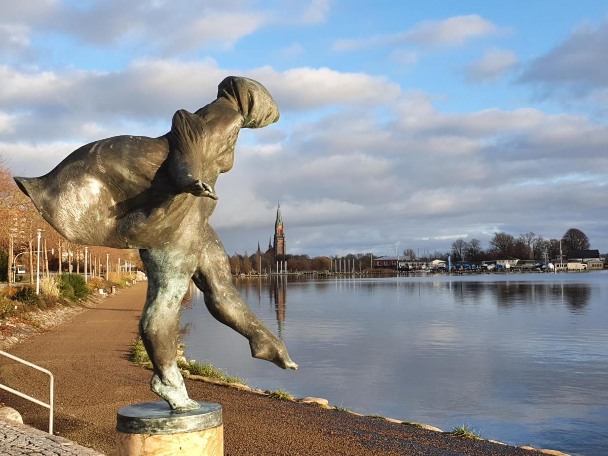 Ferienwohnung Schleiloge Mit Panoramablick Auf Die Schlei Шлесвиг Екстериор снимка