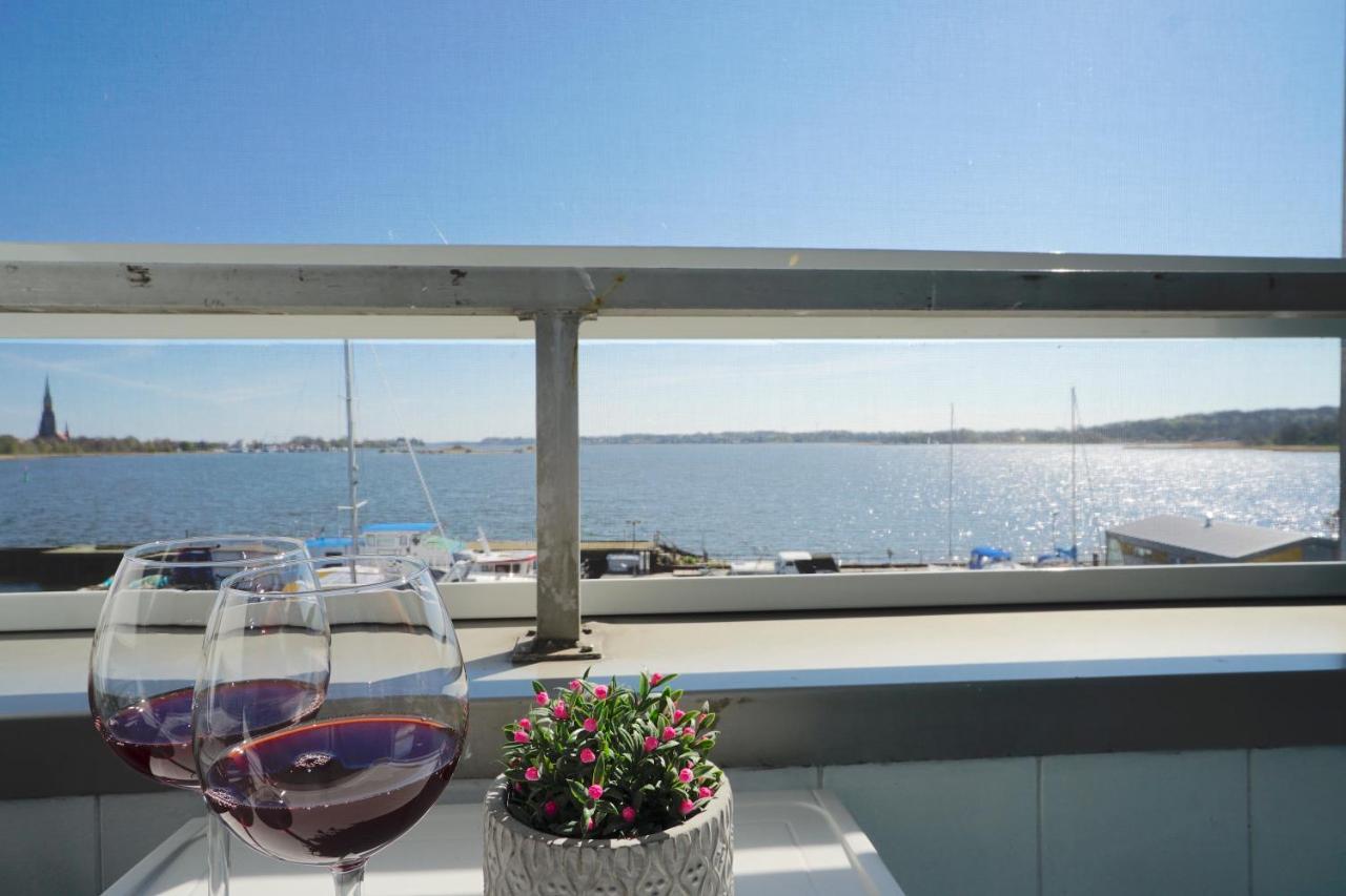 Ferienwohnung Schleiloge Mit Panoramablick Auf Die Schlei Шлесвиг Екстериор снимка